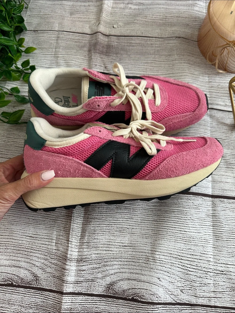 New Balance real Pink and phantom Low-Top Sneakers